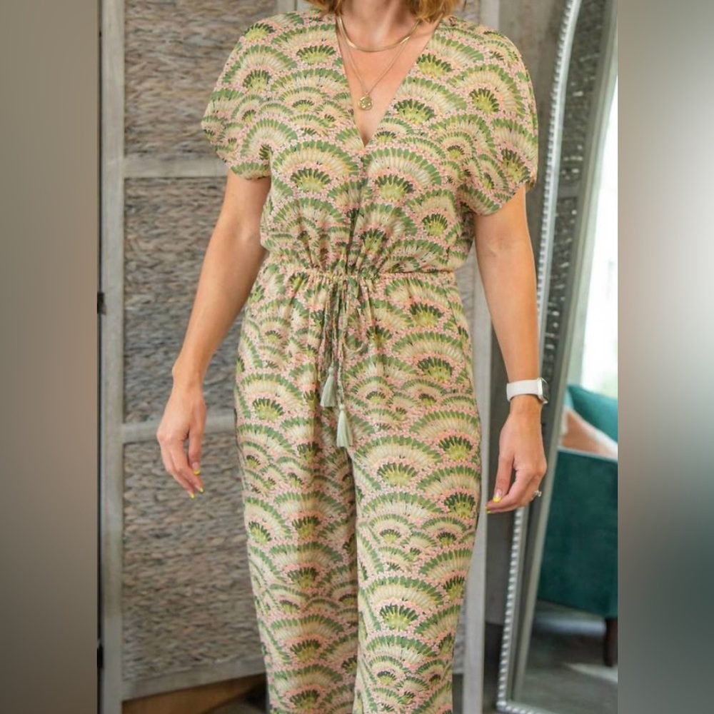 MOLLY BRACKEN Turlington Wide Leg Jumpsuit In Fantasy Green & Pink Open Back Sm